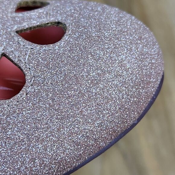 ☔️🩵NIB Champagne Glitter Pepper Mary Jane Buckled T-Strap Heels Size 8 - Picture 10 of 12